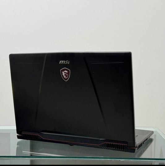 MSI Leopard GP73 Gamer